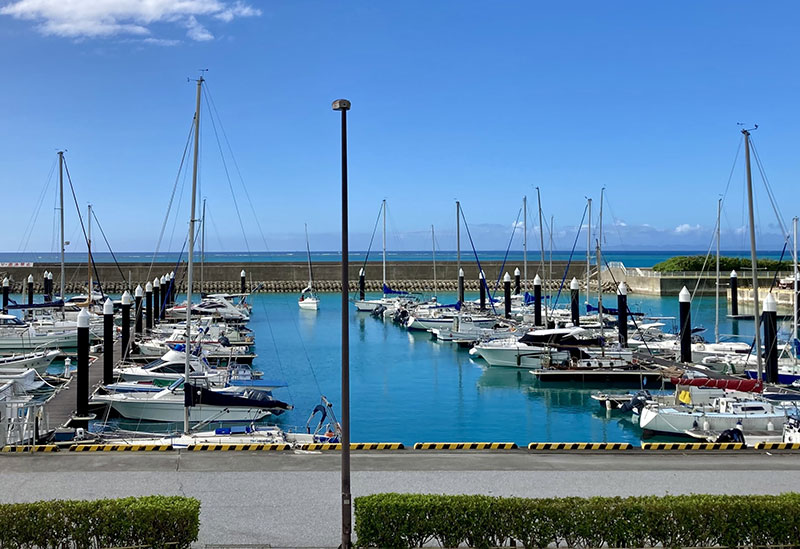沖縄ヨット体験セーリング